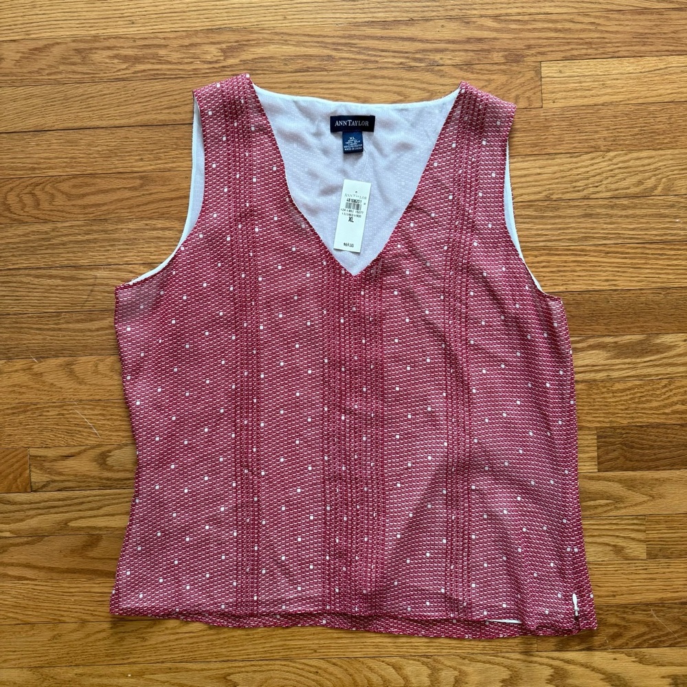 Ann Taylor Women's Red Sleeveless Top